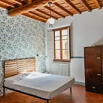 Big Apartment Near Piazza Santo Spirito
